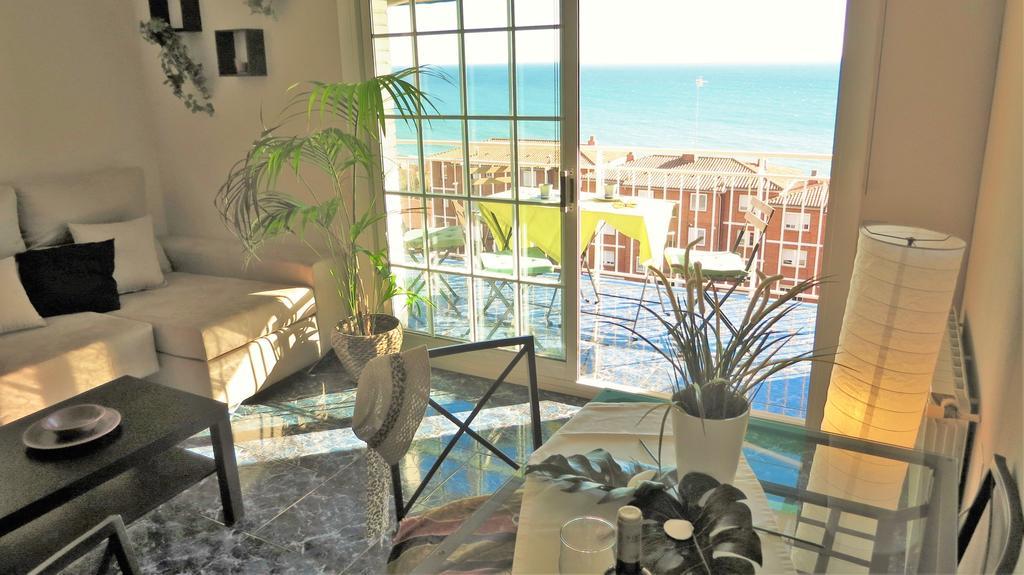 Bianca Seaview & Beach Apartment Montgat Kültér fotó